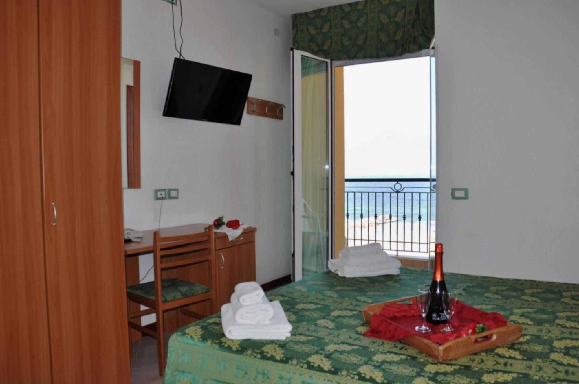 Hotel Belvedere Misano Adriatico Exteriér fotografie